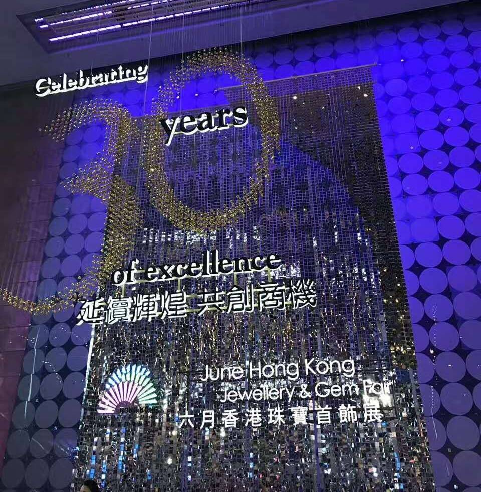 香港免六臺(tái)彩圖庫，探索與賞析