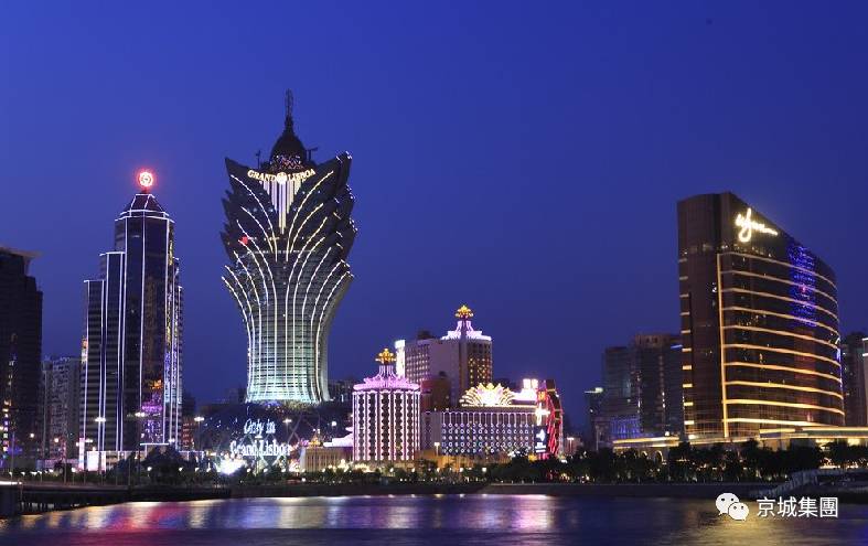 新澳門風(fēng)采展現(xiàn)，2004年天天開好彩的繁榮盛景